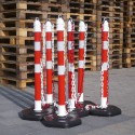 SET DI COLONNE ROSSE RETRORIFLETTENTI CON CATENA